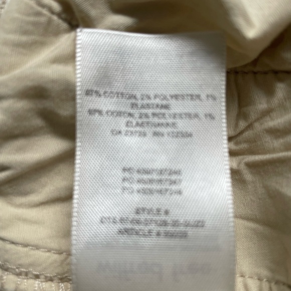 Aritzia Wilfred Free Modern Cargo Pants Size 8 Beige - Picture 13 of 13